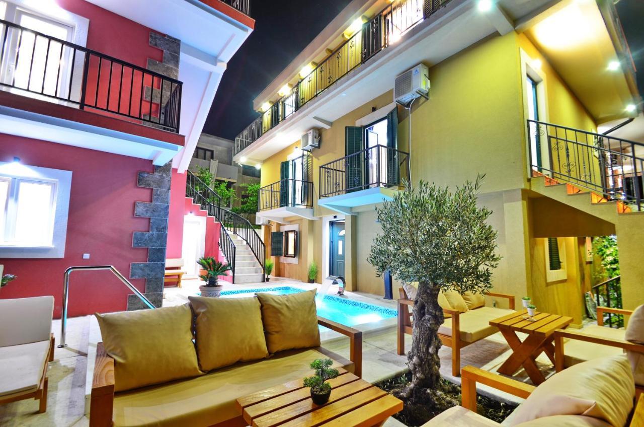 Apartments Lux S Teodo Esterno foto